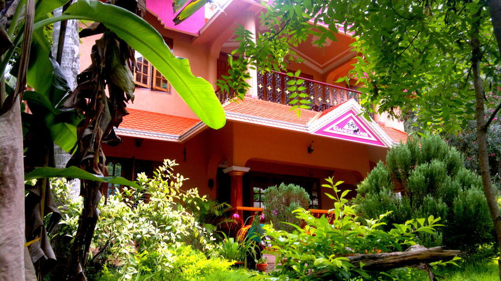 Ganesh House Homestay Kovalam Exterior foto