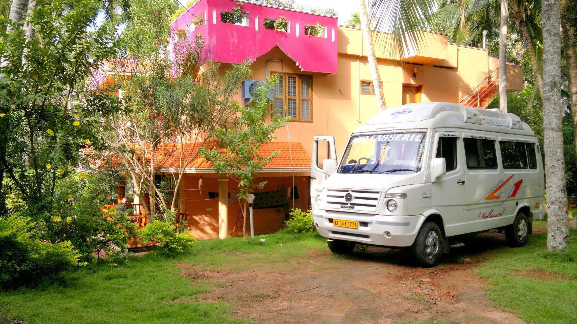 Ganesh House Homestay Kovalam Exterior foto